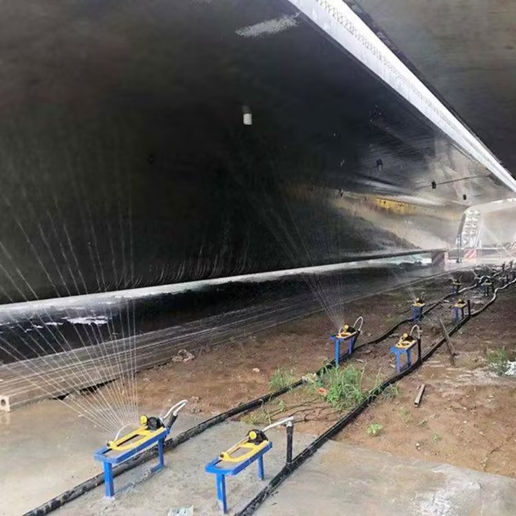 布料機、大型布料機、行走式布料機、圓筒布料機、行走式液壓布料機、移動式液壓布料機、電動布料機、手動布料機、梁場專用液壓布料機